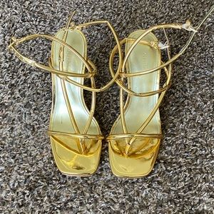 Guess fashion high heels